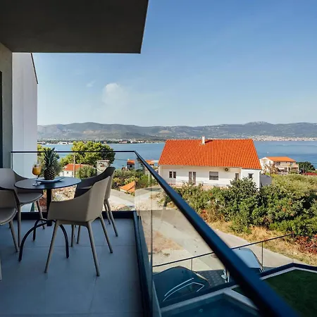 Σπίτι διακοπών Gorgeous In Arbanija Τρογκίρ
